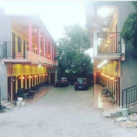 Near Jalan Tol 1 Otel Pekalongan Dış mekan fotoğraf